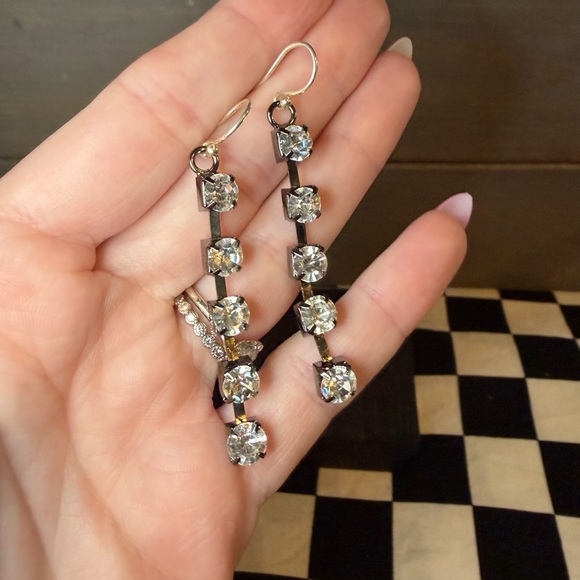 “Classic Bling” Rhinestone Dangle Earrings - Picture 2 of 7